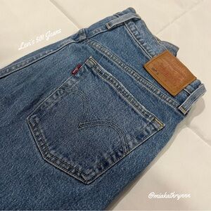 LEVI’S - 501 Denim Jeans - Women’s 28